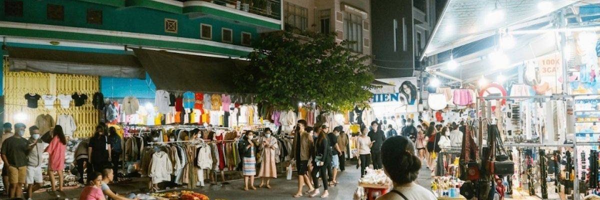 top-7-cho%cc%a3-dem-no%cc%89i-tieng-ta%cc%a3i-da-na%cc%83ng-ma-ba%cc%a3n-nen-toi-khi-du-li%cc%a3ch