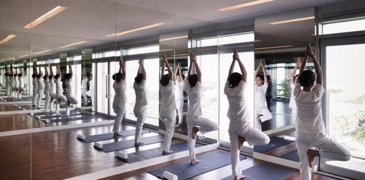phong-ta%cc%a3%cc%82p-yoga-ta%cc%a3i-grand-mercure-da-na%cc%86%cc%83ng-2
