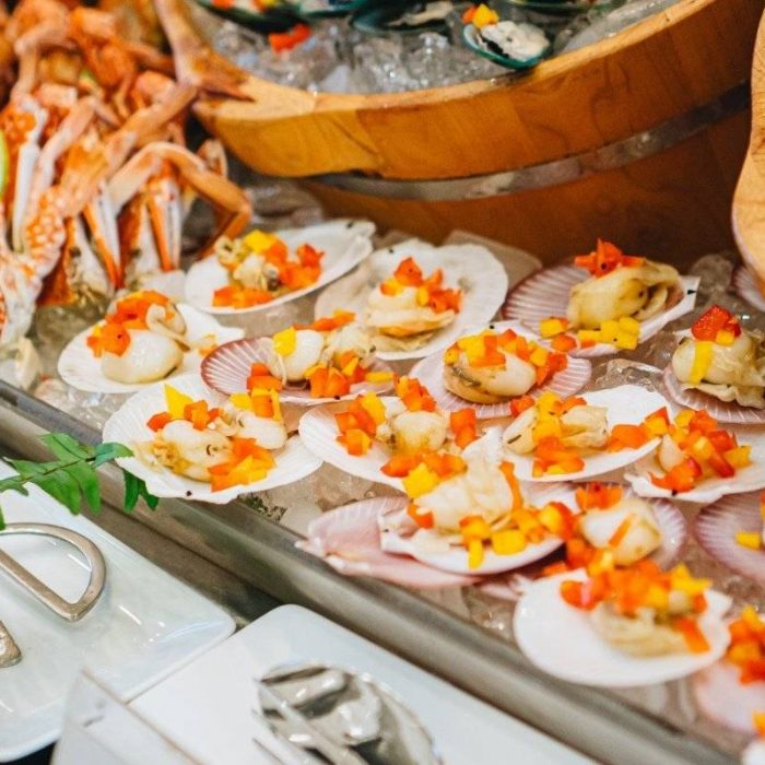 top-7-nha-hang-buffet-ta%cc%a3i-da-na%cc%83ng-ngon-no%cc%89i-tieng