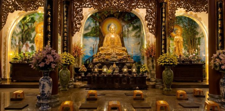 kien-truc-co-kinh-cua-chua-linh-ung-giua-danh-thang-ngu-hanh-son-2