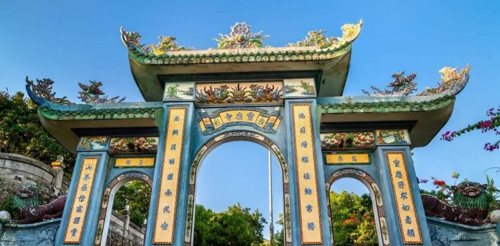 thoi-diem-ly-tuong-de-tham-quan-chua-linh-ung-2