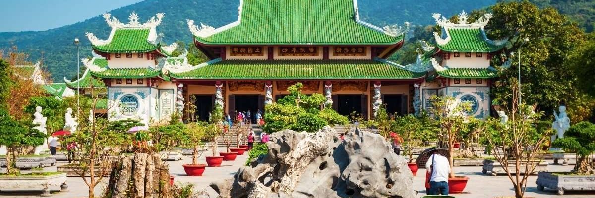 linh-ung-pagoda-da-nang-2026-guide-to-the-citys-sacred-spiritual-sites