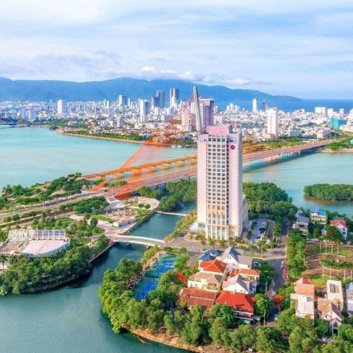 top-3-convenient-hotels-near-dragon-bridge-in-da-nang-2026
